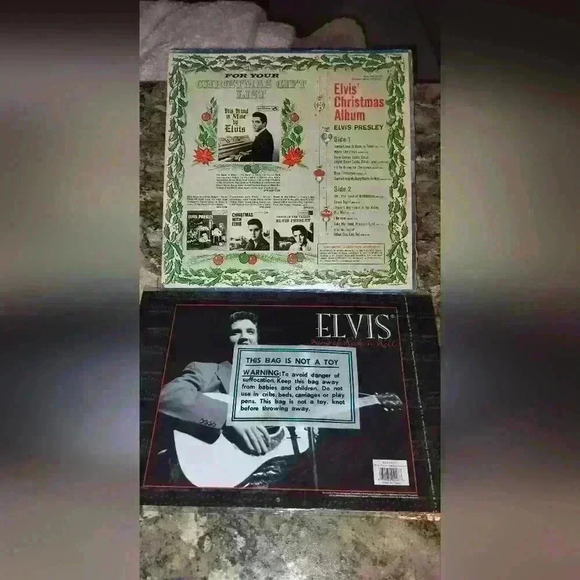 Elvis Presley memorabilia. Everest Presley year 2000 calendar and Elvis Presley - Picture 2 of 4